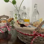 Alojamento de Acomodação e Pequeno-almoço Donna Elena