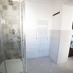 Alojamento de Acomodação e Pequeno-almoço Donna Elena 3*