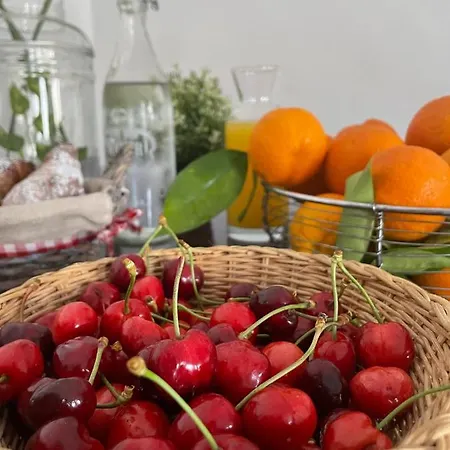 Alojamento de Acomodação e Pequeno-almoço Donna Elena Vico Del Gargano