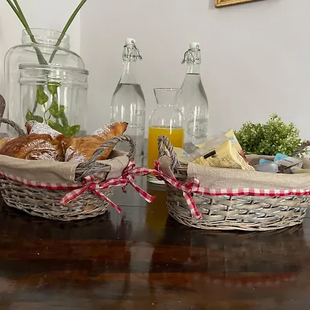 Donna Elena Frühstückspension Vico Del Gargano