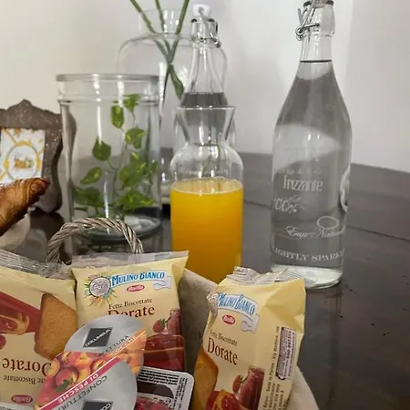 Alojamento de Acomodação e Pequeno-almoço Donna Elena Vico Del Gargano