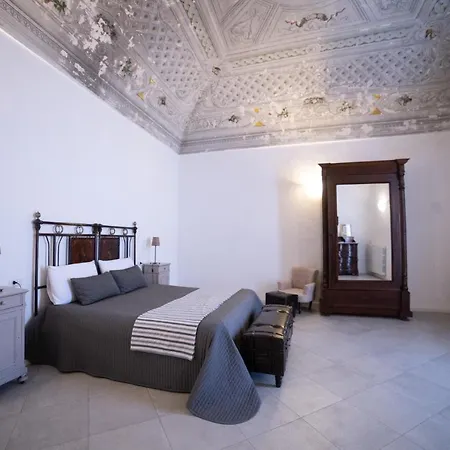 فندق مبيت وإفطار Donna Elena فيكو دل غراغانو