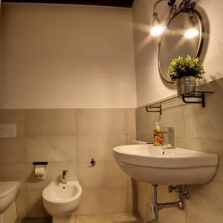 Donna Elena فندق مبيت وإفطار 3*